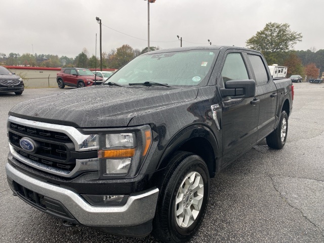 2023 Ford F-150 XL's photo