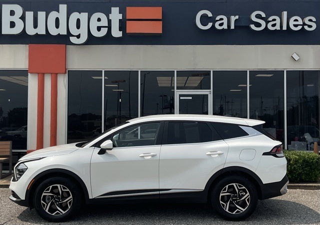 2024 Kia Sportage LX's photo