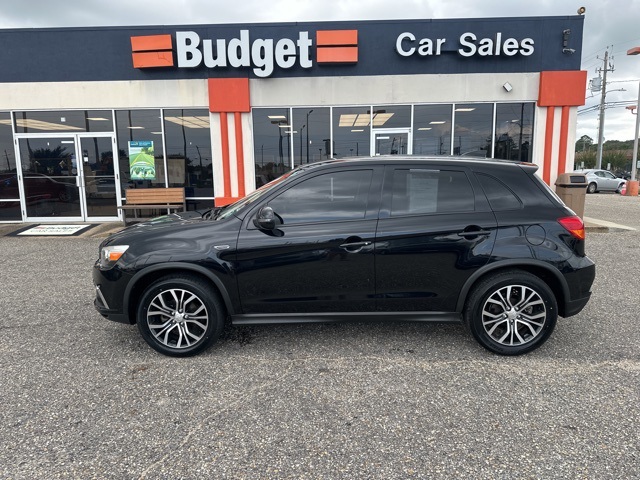 2019 Mitsubishi Outlander Sport ES's photo