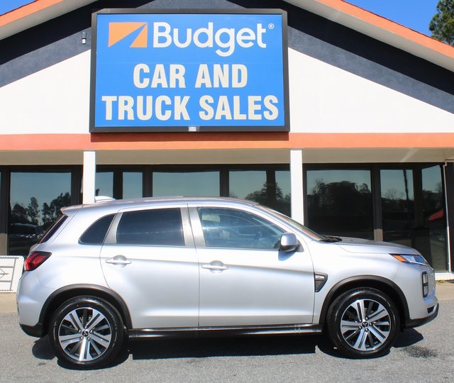 2021 Mitsubishi Outlander Sport ES's photo